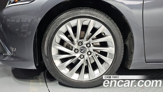 Lexus ES из Кореи Encar