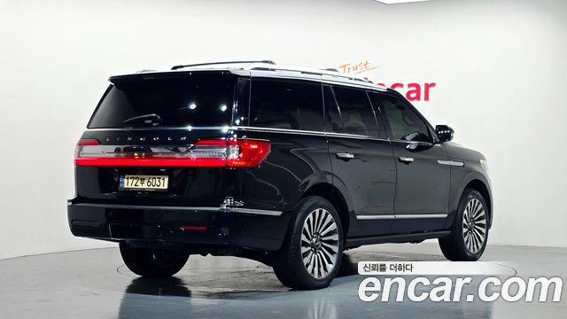 Lincoln Navigator из Кореи Encar