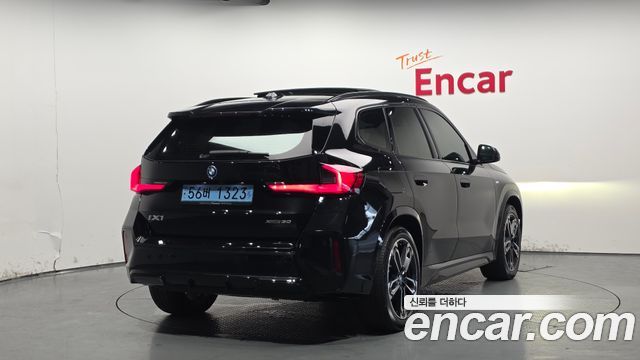 BMW iX1 из Кореи Encar