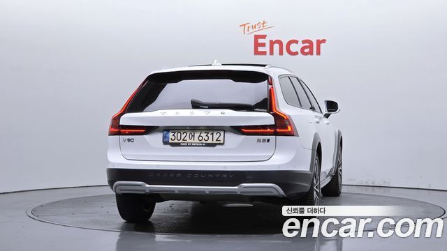 Volvo V90 из Кореи Encar