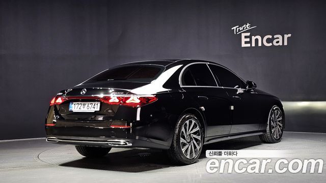 Mercedes-Benz E-Class из Кореи Encar