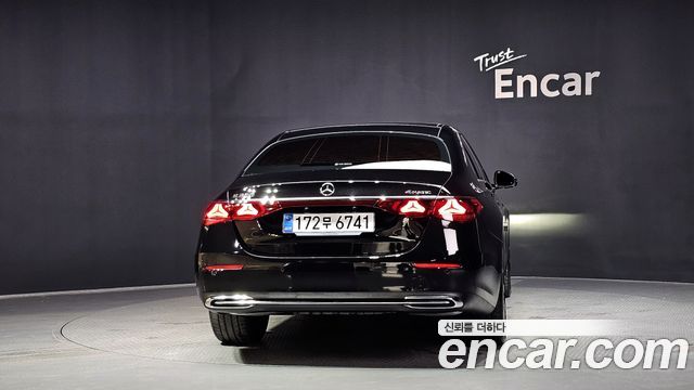 Mercedes-Benz E-Class из Кореи Encar