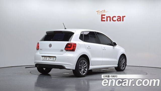 Volkswagen Polo из Кореи Encar