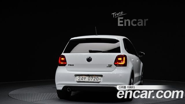 Volkswagen Polo из Кореи Encar