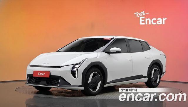 Kia EV4 из Кореи Encar