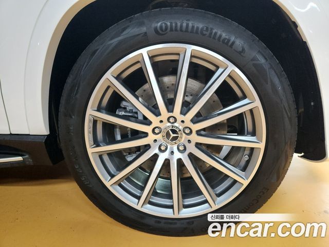 Mercedes-Benz GLS-Class GLS450d 4MATIC — пробег 12 500 км — фото 4 из 5