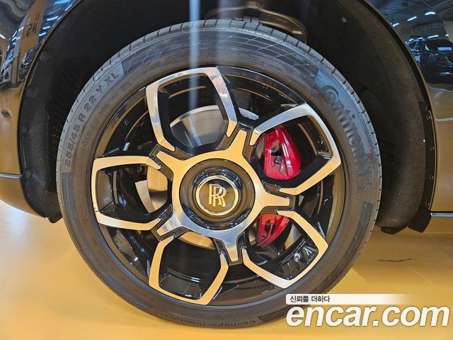 Rolls-Royce Cullinan из Кореи Encar