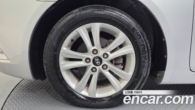 Hyundai Sonata Premier Deluxe — пробег 53 218 км — фото 5 из 5