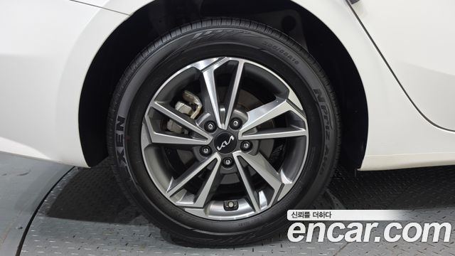 Kia K3 из Кореи Encar