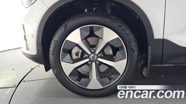 Volvo XC40 из Кореи Encar