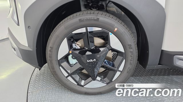 Kia Seltos из Кореи Encar