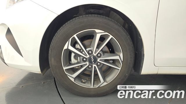 Kia K3 из Кореи Encar
