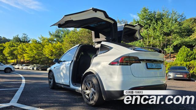 Tesla Model X из Кореи Encar