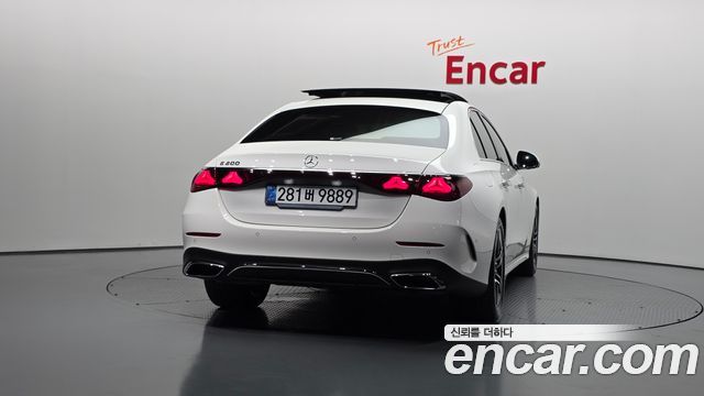 Mercedes-Benz E-Class из Кореи Encar