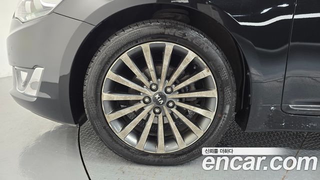 Kia K7 из Кореи Encar
