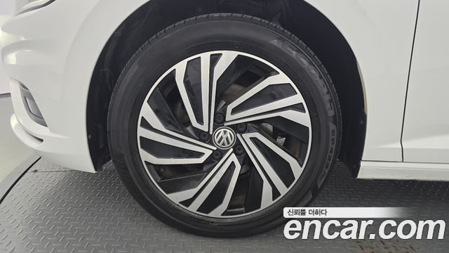Volkswagen Jetta из Кореи Encar