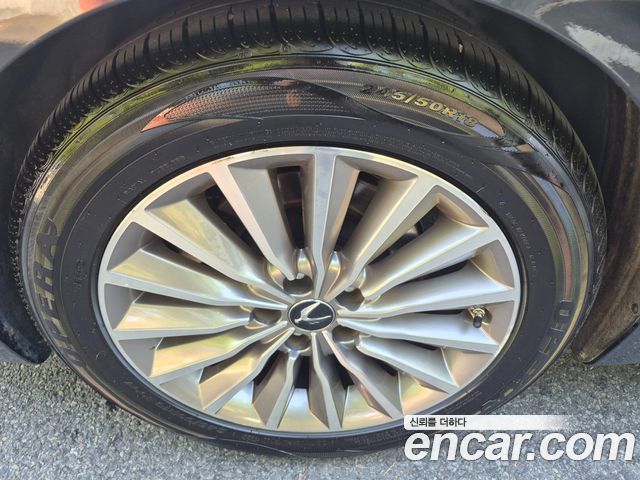 Hyundai Equus из Кореи Encar