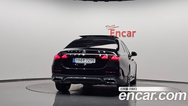 Mercedes-Benz E-Class из Кореи Encar