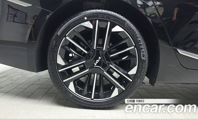 Kia K8 Signature — пробег 10 397 км — фото 5 из 5