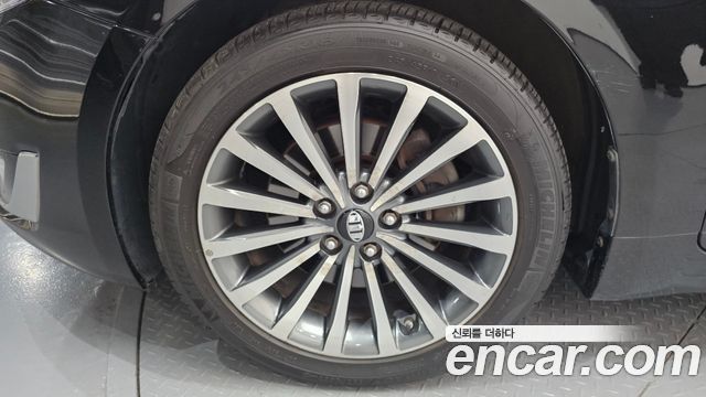 Kia K7 из Кореи Encar