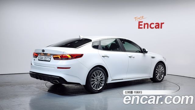 Kia K5 из Кореи Encar