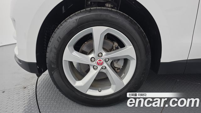 Jaguar F-PACE из Кореи Encar