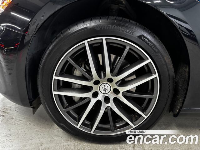 Maserati Ghibli из Кореи Encar