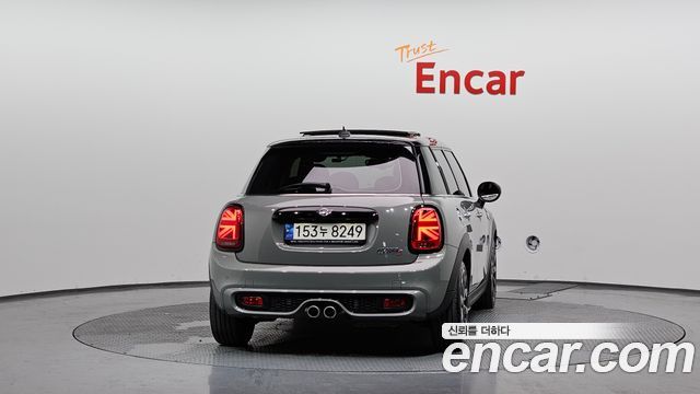 Mini Cooper из Кореи Encar