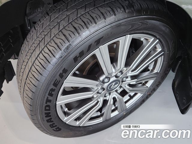 Lexus LX из Кореи Encar