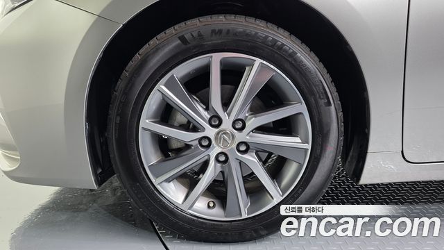 Lexus ES из Кореи Encar