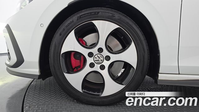 Volkswagen Golf из Кореи Encar