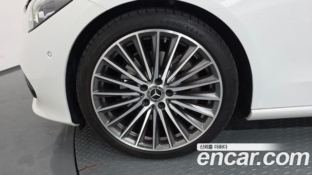 Mercedes-Benz C-Class из Кореи Encar
