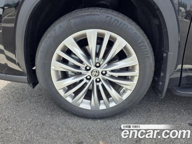 Toyota Highlander из Кореи Encar