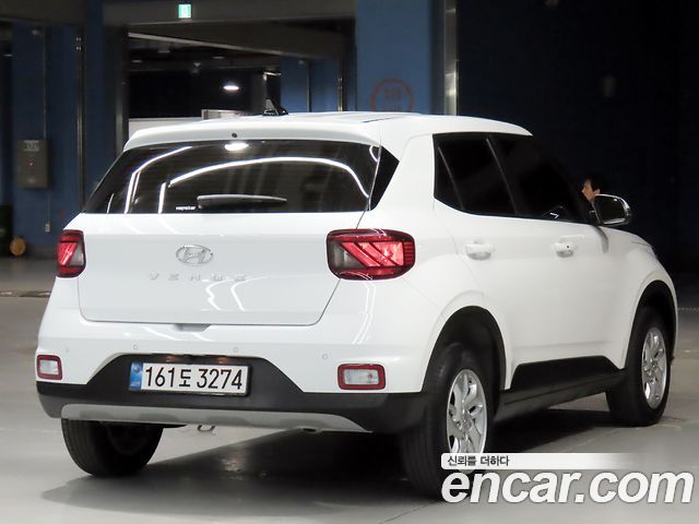 Hyundai Venue из Кореи Encar