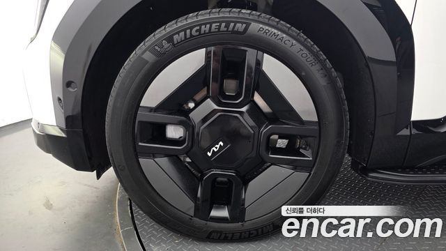 Kia EV9 из Кореи Encar