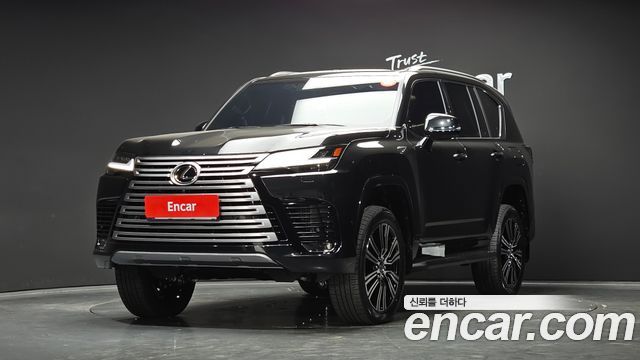 Lexus LX 700h Luxury — пробег 11 км — фото 1 из 5