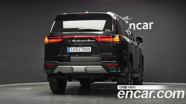 Lexus LX 700h Luxury — пробег 11 км — фото 4 из 5