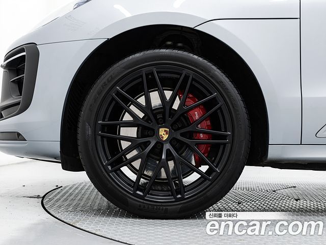 Porsche Macan из Кореи Encar