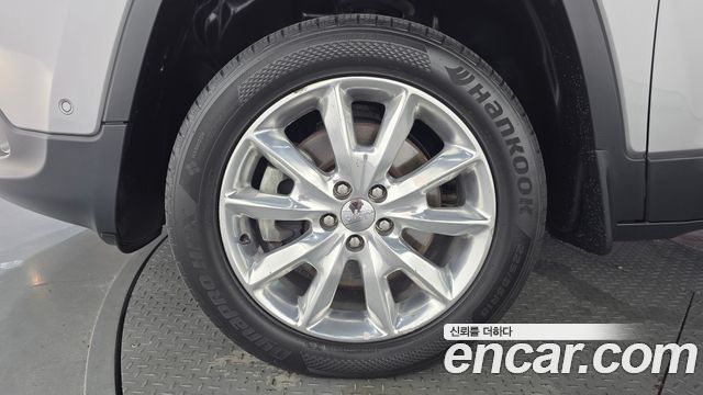 Jeep Cherokee из Кореи Encar