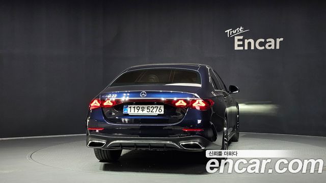 Mercedes-Benz E-Class из Кореи Encar