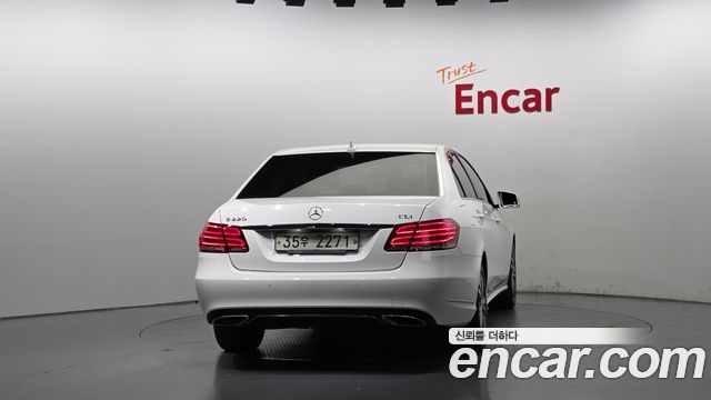 Mercedes-Benz E-Class из Кореи Encar