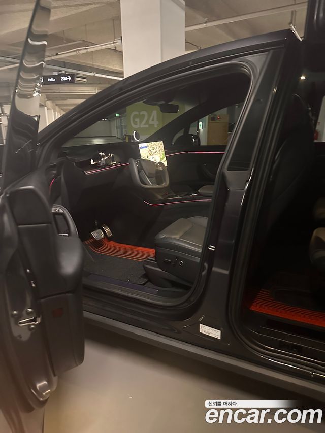 Tesla Model X Plaid — пробег 10 000 км — фото 5 из 5