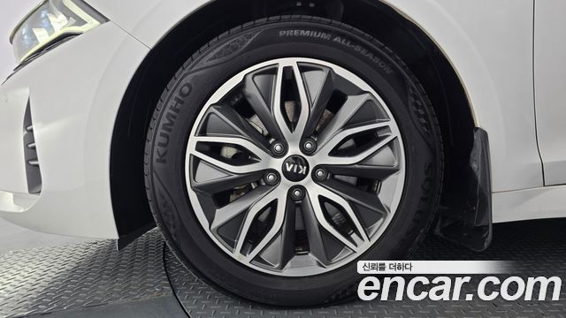 Kia K5 Noblesse — пробег 68 529 км — фото 5 из 5