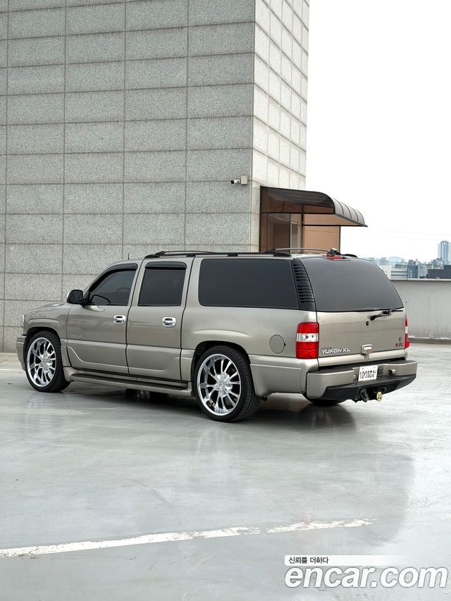 GMC Yukon 6.0 — пробег 170 000 км — фото 2 из 5
