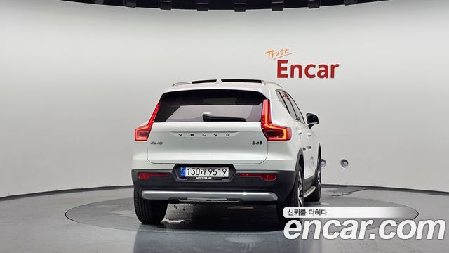 Volvo XC40 из Кореи Encar