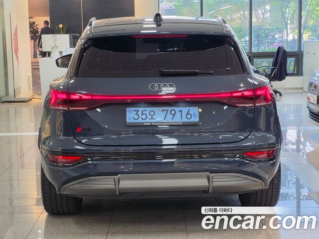 Audi Q6 e-tron из Кореи Encar
