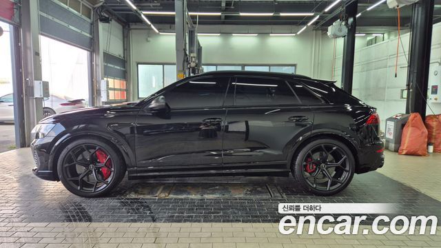 Audi RSQ8 из Кореи Encar