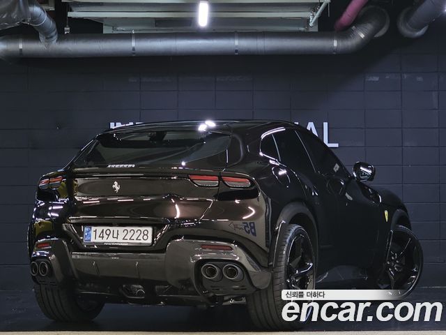 Ferrari Purosangue из Кореи Encar
