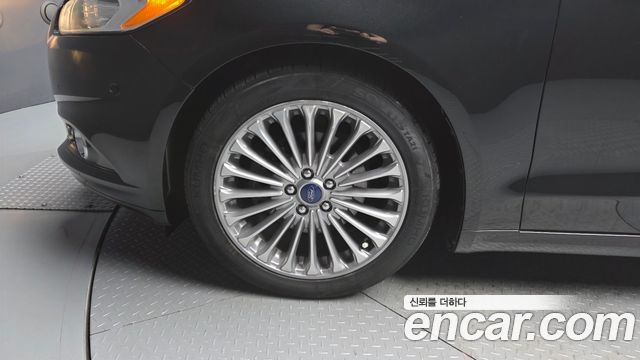 Ford Fusion из Кореи Encar