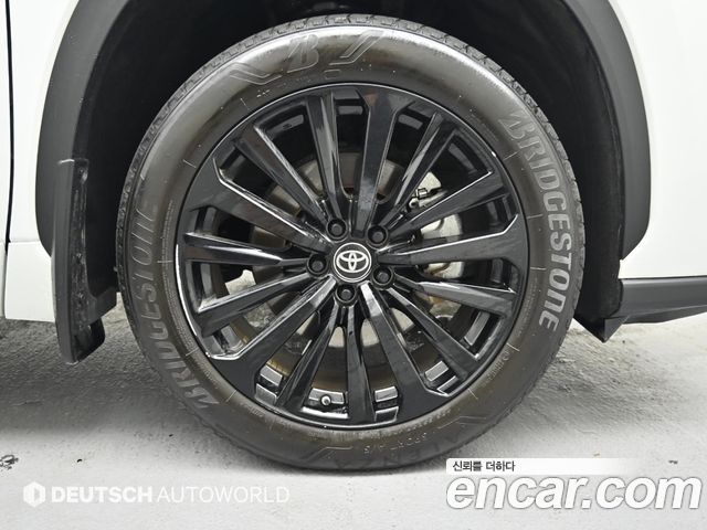 Toyota Highlander из Кореи Encar